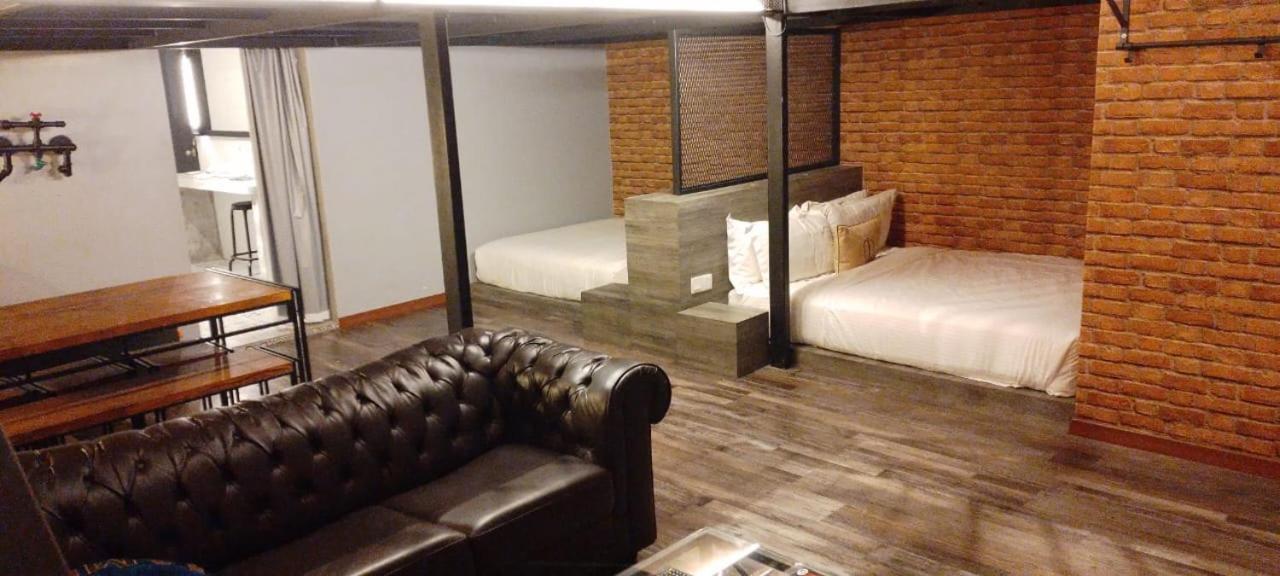 Iconic Suites & Pods Hotel Ipoh Exterior foto